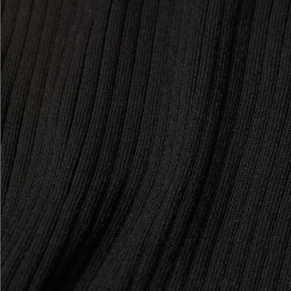 H&M Ribbed Dress - Picture 2 of 2